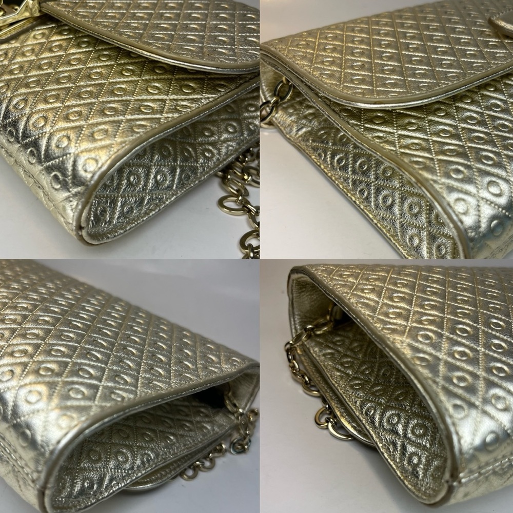 Authentic TOD’S ‘Signature’ Crossbody/Shoulder Bag ~ in Metallic Gold Leather - Picture 14 of 17